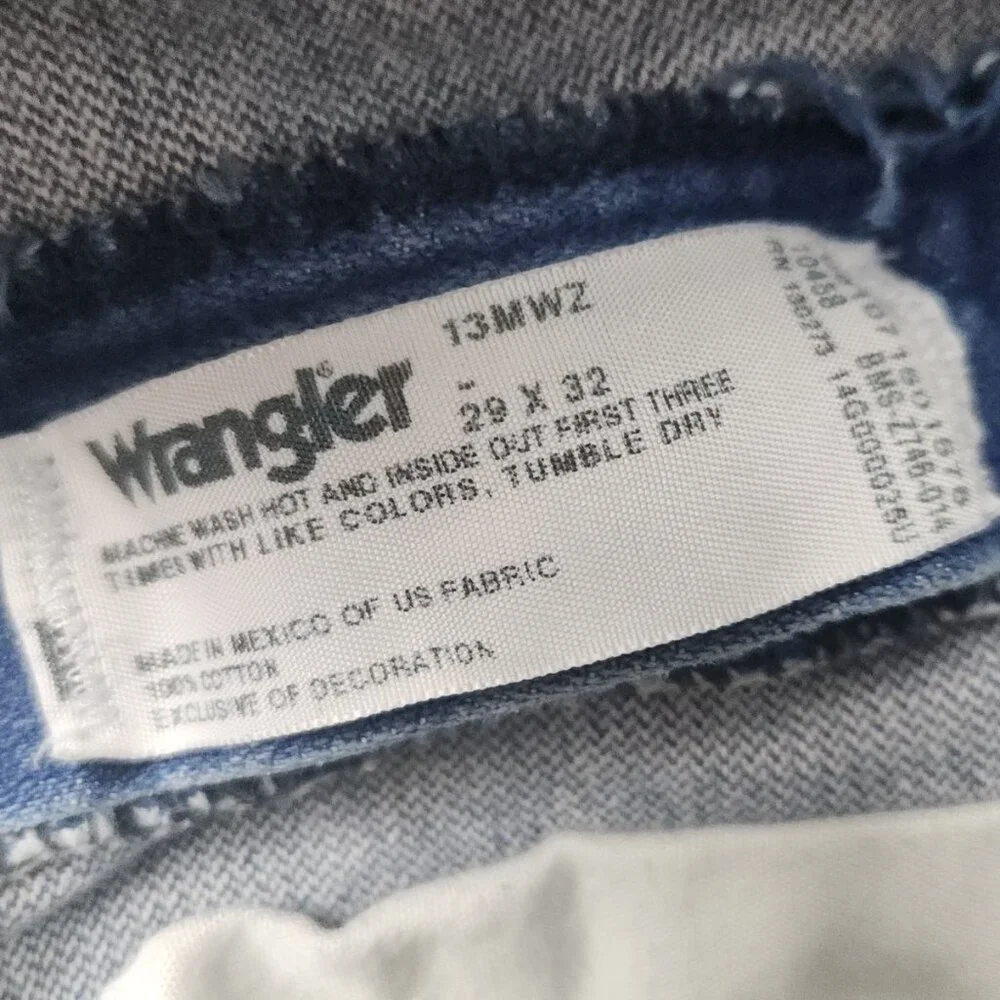 Wrangler Jeans Mens 29x32 Classic Fit 13MWZ Cowboy Cut Western Chore Ranch Rodeo - Picture 11 of 13